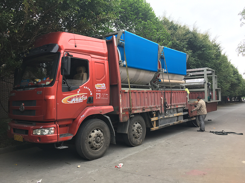 IMG_1886(800).jpg IMG_1886(800).jpg