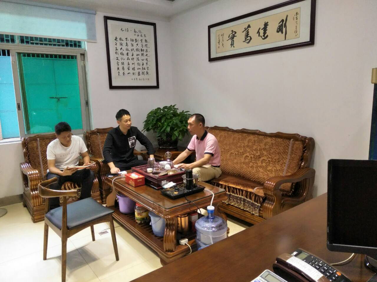 000001.png 000001.png